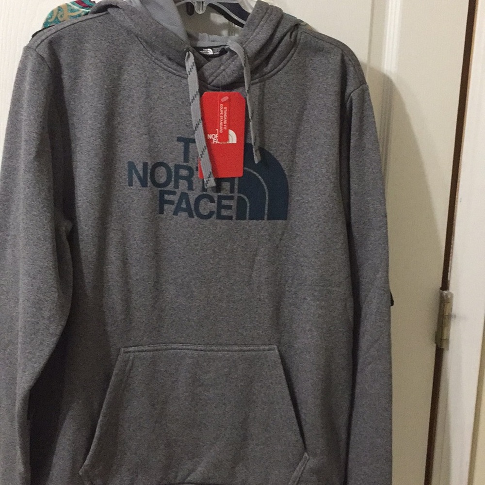 Men’s BNWT North Face Hoody